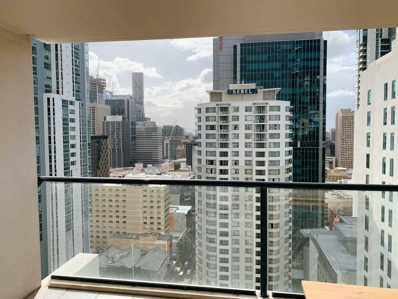 Sky River Cbd * Brisbane